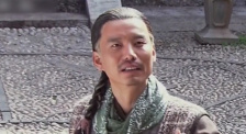 年轻的女士